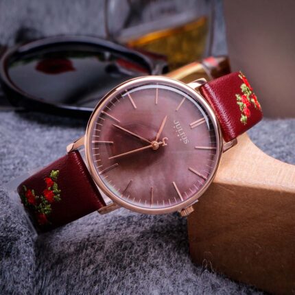 Đồng hồ nữ Julius star JS-017 dây da thêu hoa văn
